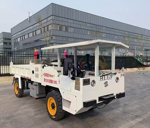 四川WCL-1.9TE防爆柴油機(jī)無軌膠輪運(yùn)料車